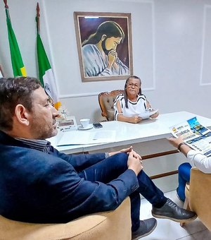 Palmeira poderá ter curso de Direito gratuito da Uneal a partir de 2027
