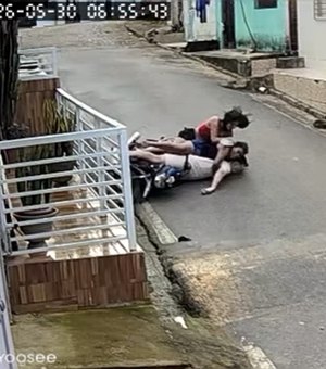 Motociclista fica desacordado após acidente com três ocupantes em moto no interior de Alagoas