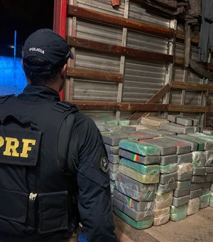 PRF apreende quase 360 kg de basta base de cocaína em São Miguel dos Campos