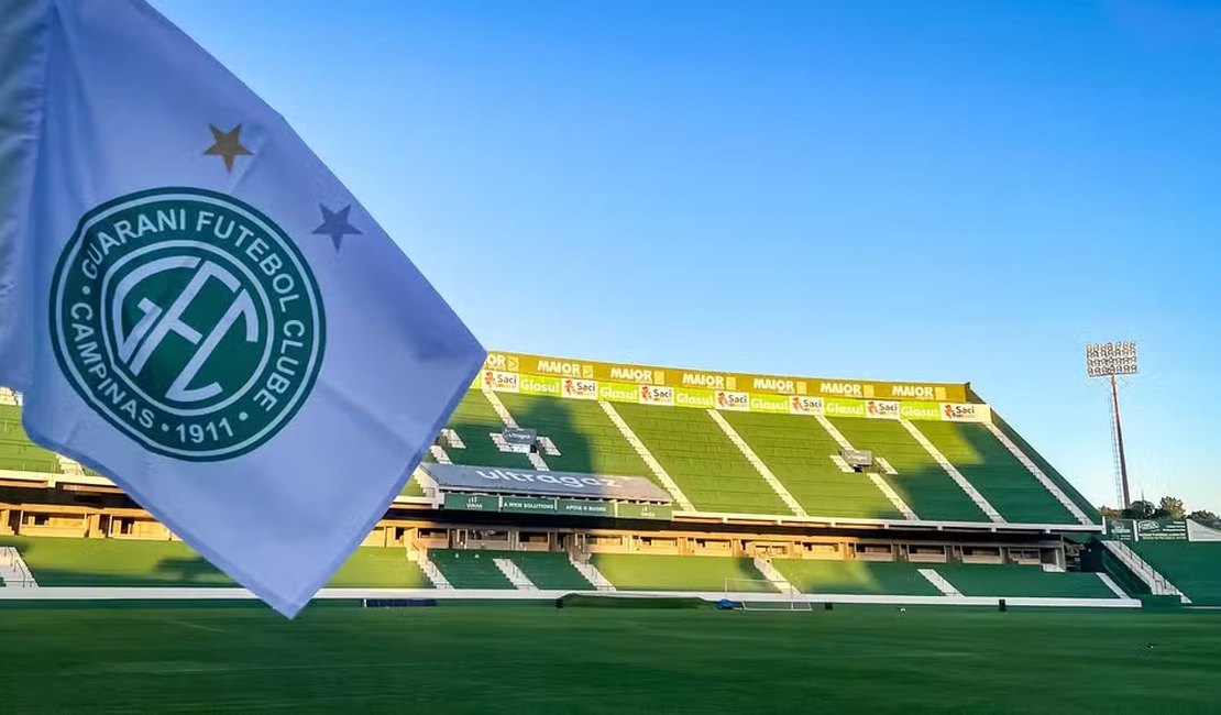 Jogadores do Guarani suspendem treino em protesto por salários atrasados