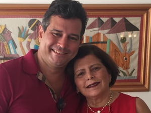 Secretário Mauricio Quintela lamenta morte da mãe nas redes sociais