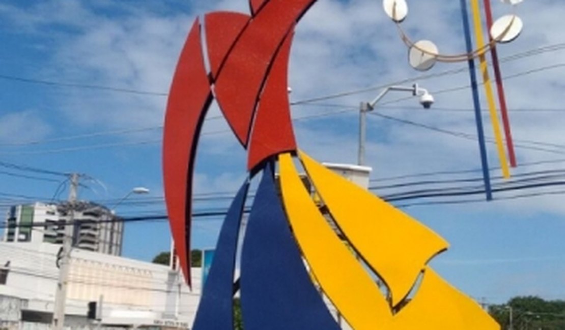 Adote uma Área Pública: obra de arte é revitalizada