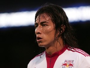 Jogador suspenso por fraude é assassinado