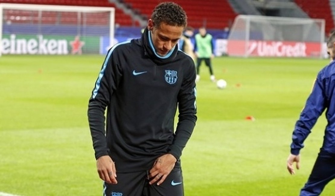 Neymar realiza novos exames médicos em clínica de Barcelona