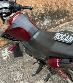 Policiais da Rocam prendem suspeito de furtar motocicleta no bairro Verdes Campos, em Arapiraca