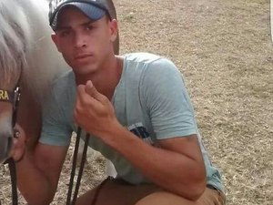 Jovem é executado em praça pública no Agreste