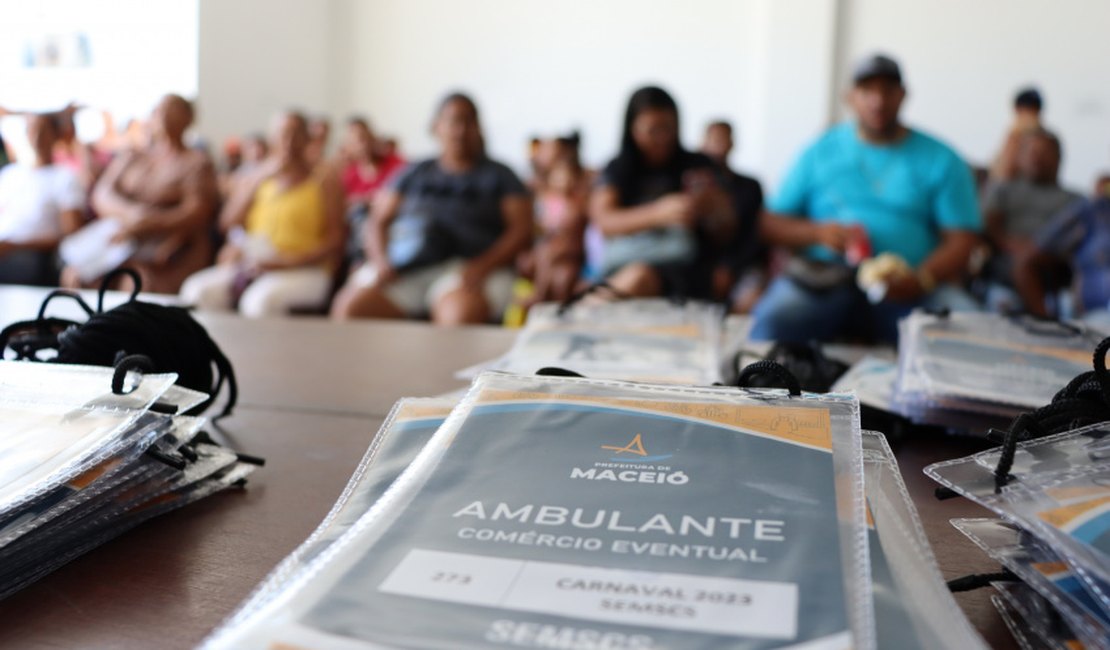 Prefeitura emite 250 alvarás de ambulantes para o Carnaval 2023