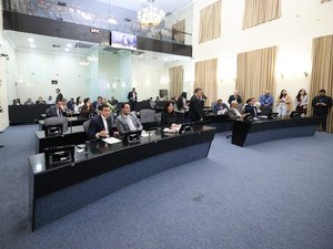 Parlamento aprova projeto que modifica estrutura da Polícia Militar