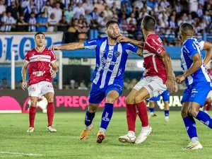 CRB enfrenta Paysandu com chance de sair da zona de rebaixamento da Série B