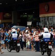 Rio de Janeiro: avenidas são liberadas e metrô reforça horário de trens