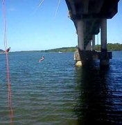 Vídeo mostra colunas danificadas em ponte do Mirante do Gunga