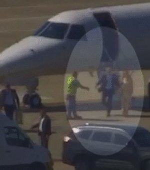 Imagens mostram Moraes em jatinho de Vorcaro após contrato de R$ 50 milhões