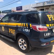 Viatura da PRF se envolve em acidente em Estrela de Alagoas