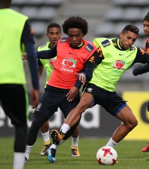 Com Neymar, Seleção Brasileira treina pela primeira vez antes de jogo contra o Japão