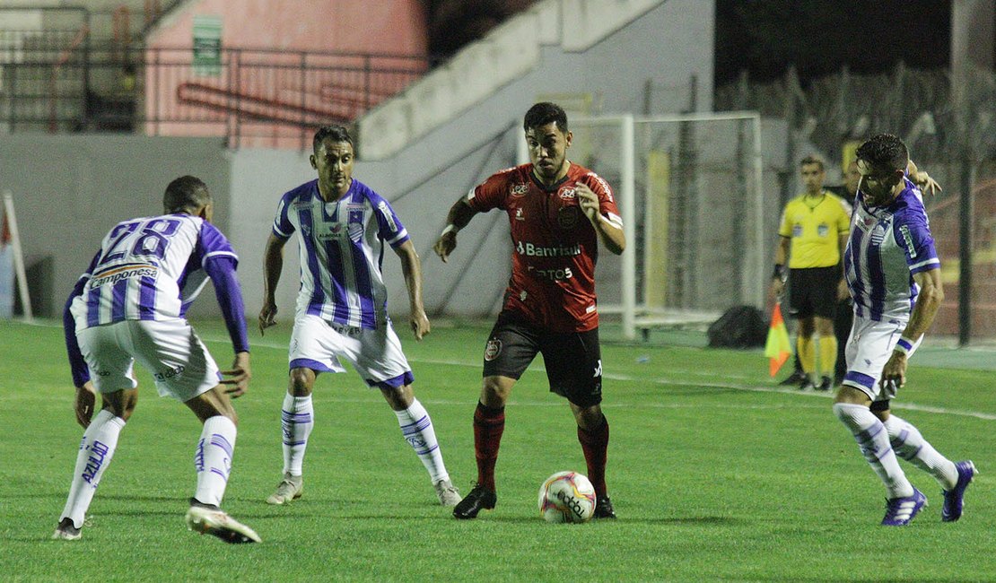 CSA faz jogo morno e empata sem gols com o Moto Clube