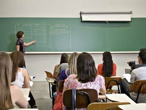 Pesquisa indica que ensino médio não é atraente para os jovens