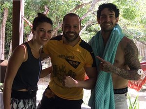 Alexandre Pato e Rebeca Abravanel assumem namoro em Trancoso