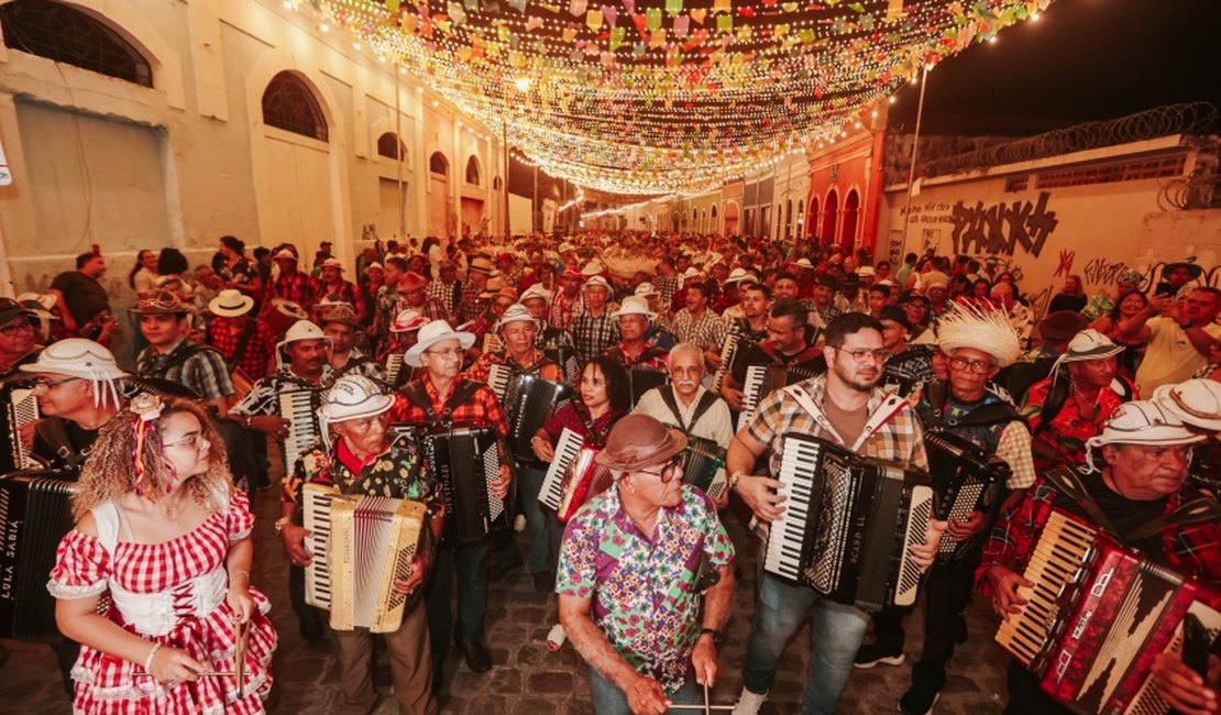 Programação do São João Raiz segue nesta quarta (10) com atrações culturais em Maceió