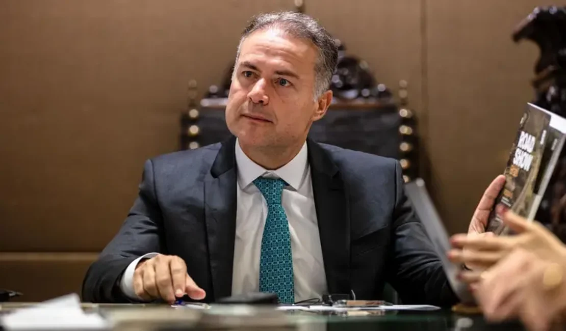 Ausência de Renan Filho marca evento do MDB em Maceió e movimenta bastidores de olho em 2026
