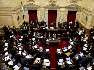 Senado argentino rejeita legalizar aborto no país