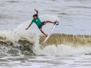 Japaratinga se consolida como cidade alagoana do surfe