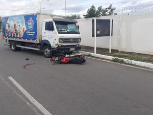 Após perseguição, suspeito de roubo acaba se envolvendo em acidente e é preso pela PRF