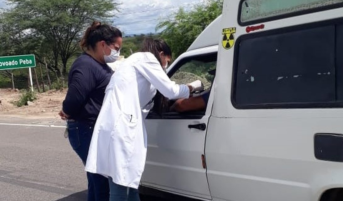 Homem é preso após tentar atropelar funcionária da Barreira Sanitária em Delmiro Gouveia 