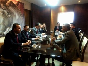 Venda de bebida alcoólica em estádios é inconstitucional