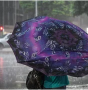 Alerta de chuva forte e risco geológico em Belo Horizonte na véspera de Natal