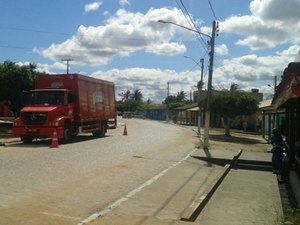 Homem sofre tentativa de homicídio na Canafístula