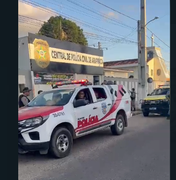Condutor tem moto roubada por dois criminosos armados no bairro Canafístula em Arapiraca