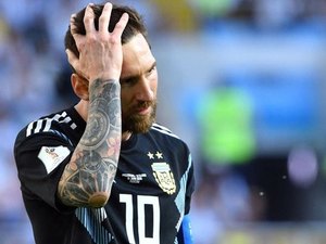 Argentina ‘esconde’ Messi de jornalistas após pênalti perdido na Copa