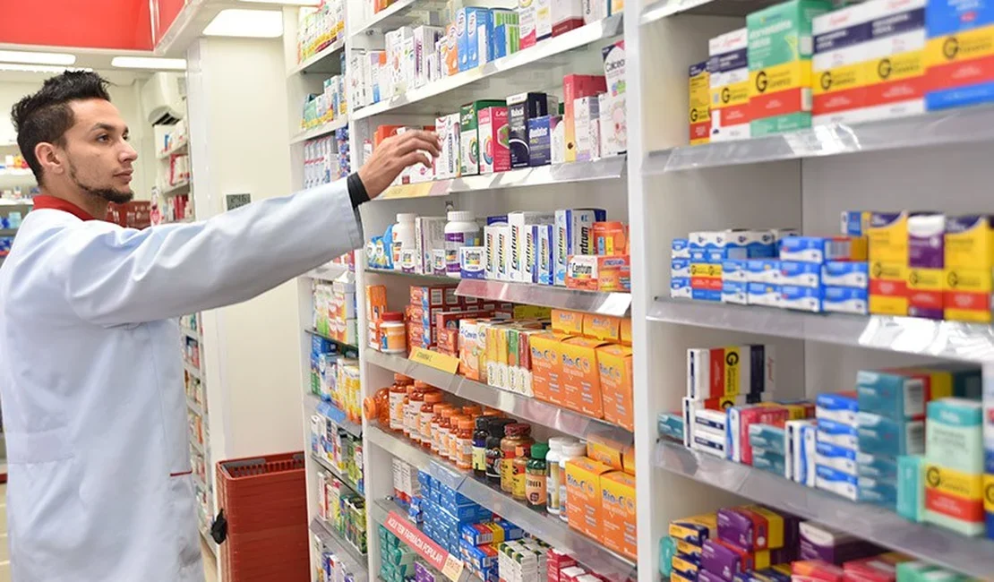 Lei libera venda de medicamentos em supermercados; regras rígidas devem limitar adesão em AL