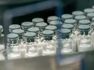 Vacina contra a dengue do Butantan começa a ser aplicada em janeiro