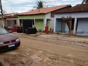 Arapiraquenses relatam prejuízos após fortes chuvas que atingiram o Agreste