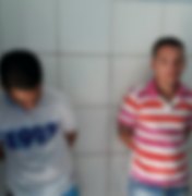 Dois jovens são presos com cocaína na Vila Saem