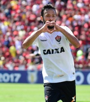 Timão lidera, Vitória e Bahia vencem, Flamengo sob pressão e São Paulo na degola