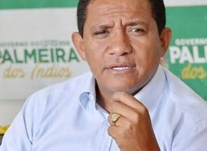 Júlio Cezar vai implantar sistemas de segurança e vigilância armada nas escolas do município