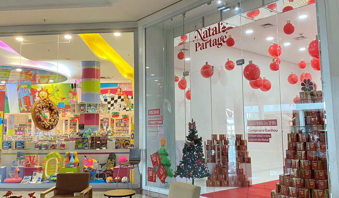 Partage Arapiraca Shopping celebra o Natal com brindes especiais para os clientes