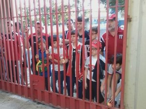 Justiça proíbe Mogi de ter crianças em seu estádio e gera polêmica com Botafogo SP