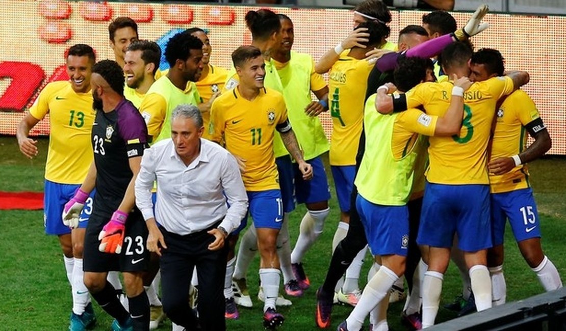 No Mineirão, Brasil aplica 3 a 0 na Argentina e segue lider nas Eliminatórias