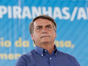 [Vídeo] Bolsonaro diz que brasileiros que ficaram em isolamento social são 'frouxos'