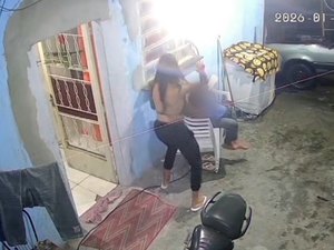 Mulher alagoana com criança no colo é assassinada a facadas em São Paulo