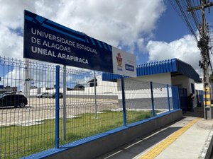 Uneal divulga resultado final do concurso para docente