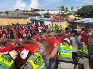 Material explosivo é encontrado em sede de torcida organizada