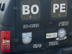 Homem é preso com arma de fogo dentro de casa em Rio Largo