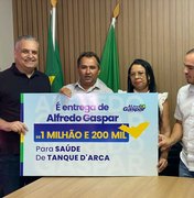 Alfredo Gaspar entrega emenda de mais de R$ 1 milhão para Tanque D'Arca