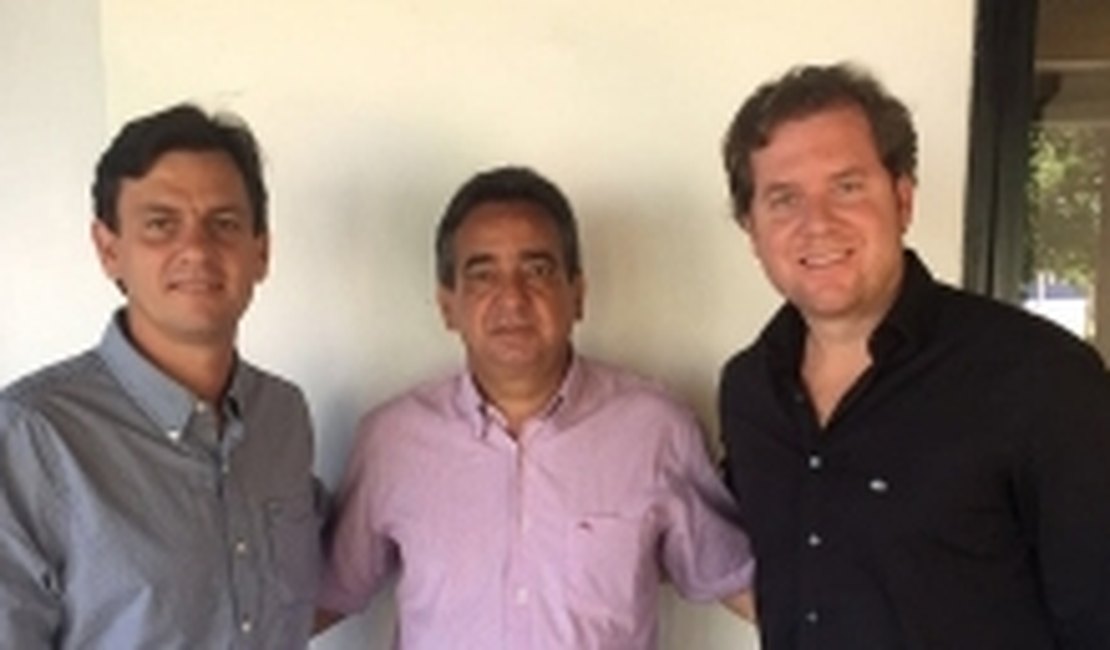 Insatisfeitos, políticos alagoanos trocam de legenda partidária