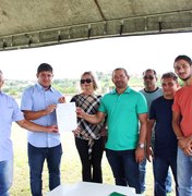 Ordem de serviço de estádio de futebol é assinada em Porto Calvo