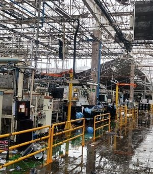 Tempestade destelha fábrica da Toyota em Porto Feliz e causa transtornos na região
